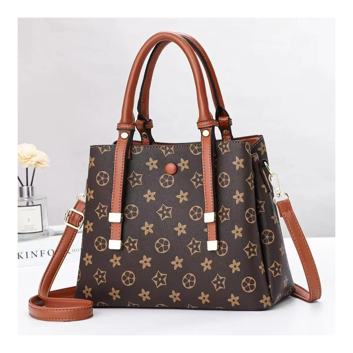 MRM-010-07 فلورا مونو